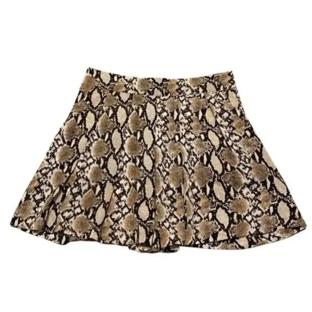 Hayden | Los Angeles Pleated High Rise Snakeskin Print Shorts | Size L
